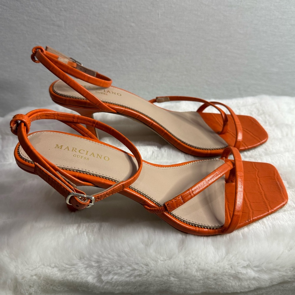 MARCIANO Leather Orange Strappy Kitten Sandals 🧡